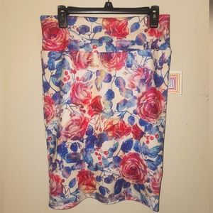 LuLaRoe NWT Cassie Stretch Pencil Skirt Floral print size Medium